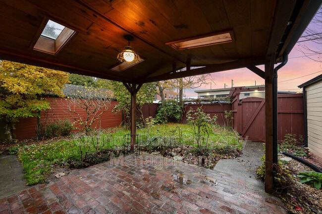 Building Photo - 7727 Jones Ave NW