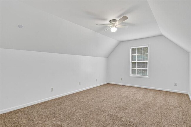 Building Photo - 882 Creek Bottom Rd SW