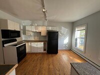 Building Photo - 134/136/138 North Main Street