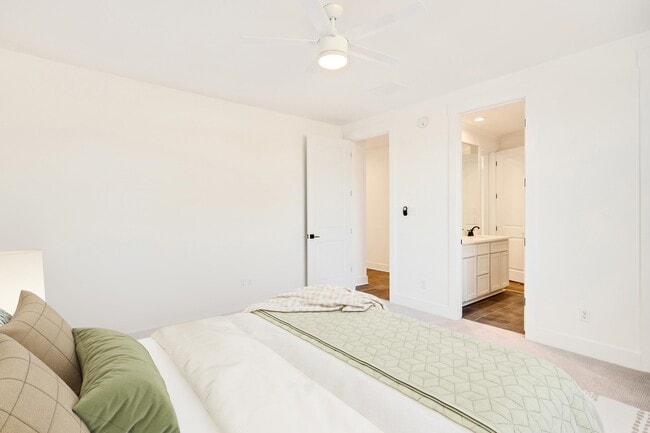 Building Photo - 641 Fletcher Rd