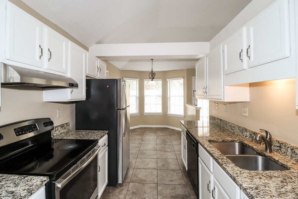 Building Photo - 1172 Jessica Lauren Dr