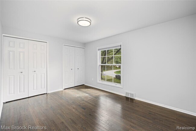 Building Photo - 2601 Lamplighter Ln