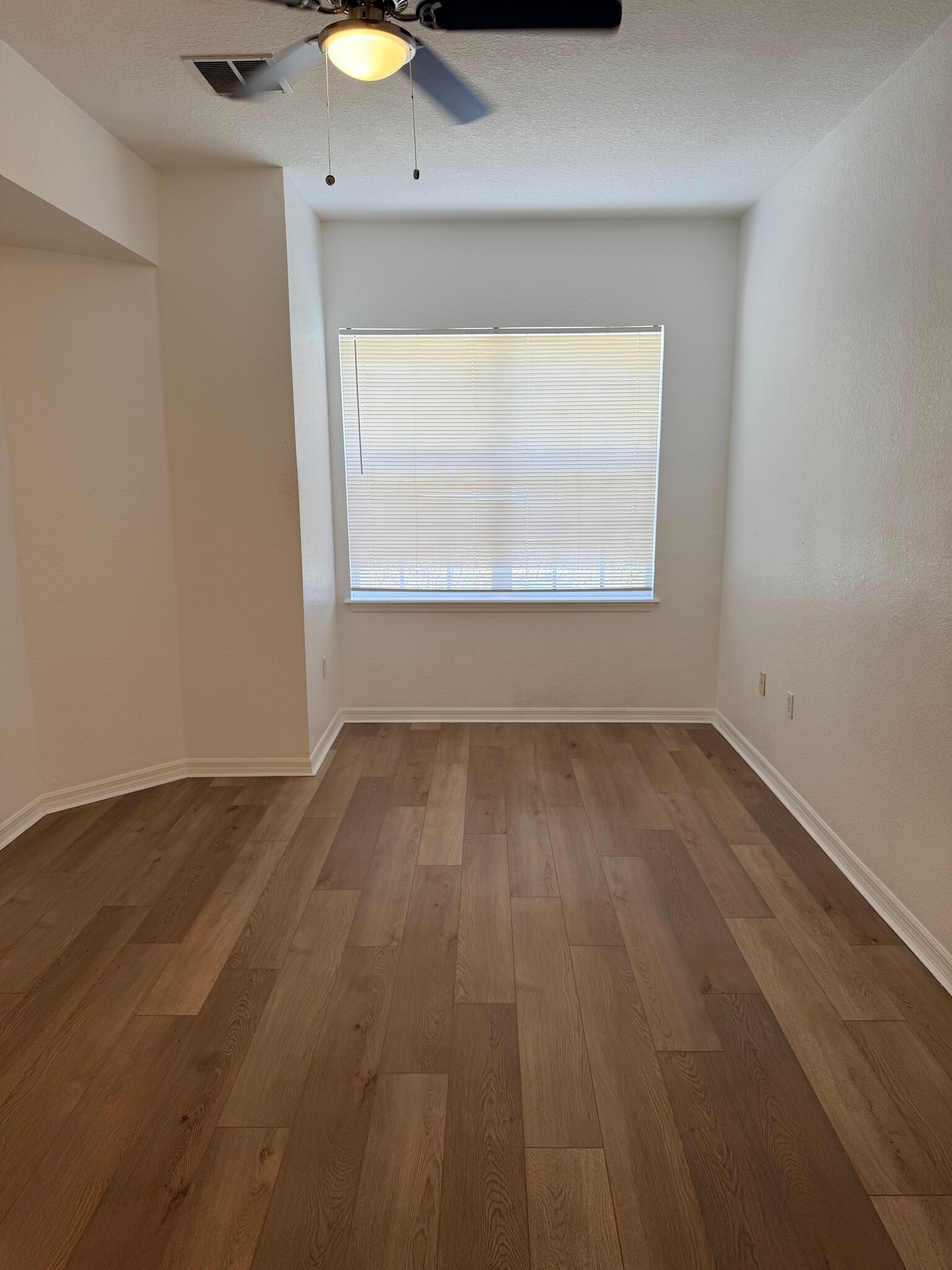 Building Photo - 3995 Almeida Ct