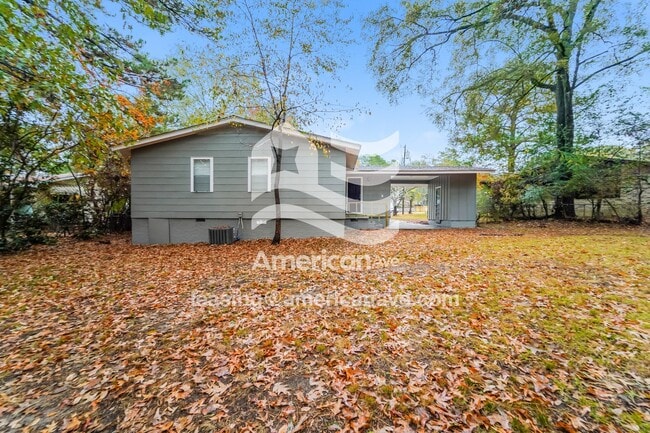 Building Photo - 573 N Park Ln