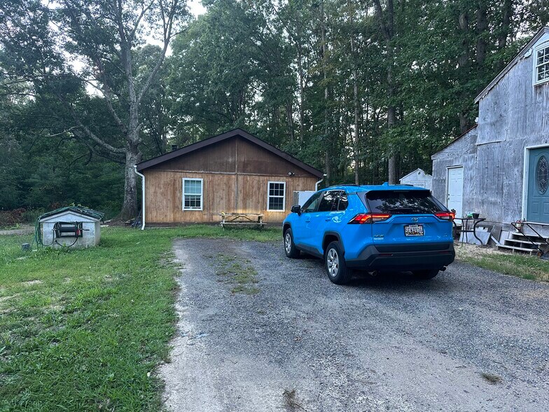 Primary Photo - 22533 Point Lookout Rd
