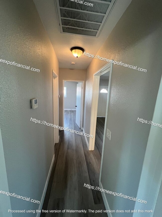 Building Photo - Nice Home For Rent