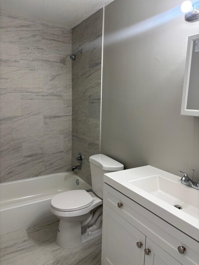 Building Photo - 3124 Boone St