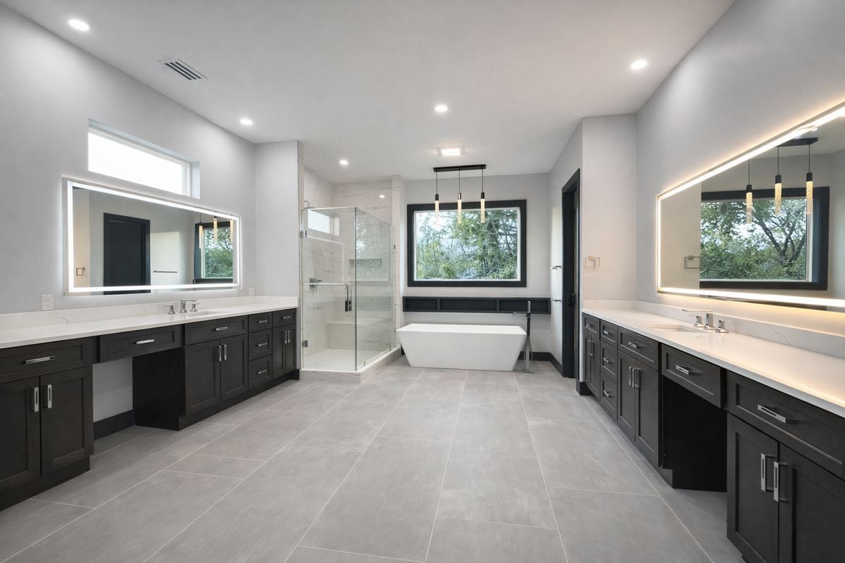 Building Photo - 2613 Beacon Hill Rd