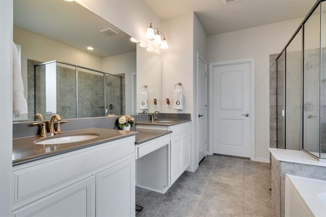 Building Photo - 4800 Meadow Falls Dr
