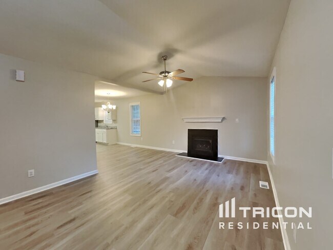 Building Photo - 1204 Poplar Ridge Rd