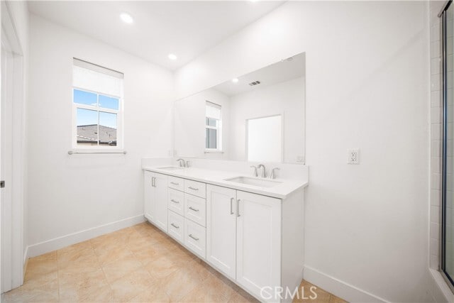 Building Photo - 297 Shoveler