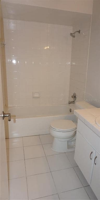 Building Photo - 5219 Via Hacienda Cir