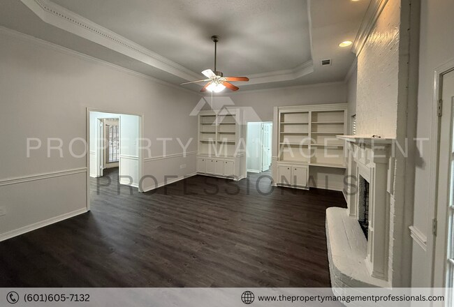 Building Photo - 600 Bay Pointe Ln