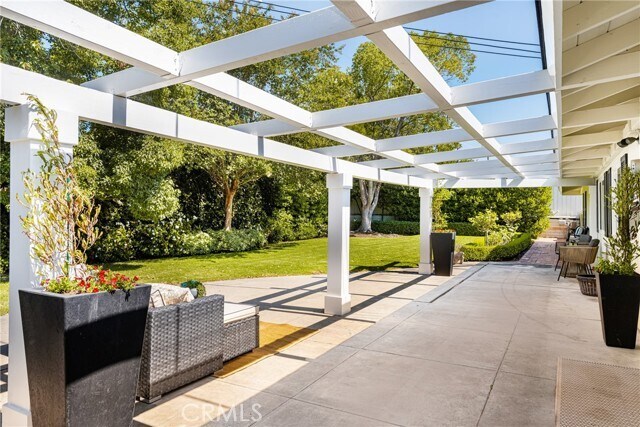 Building Photo - 12811 Brittany Woods Dr