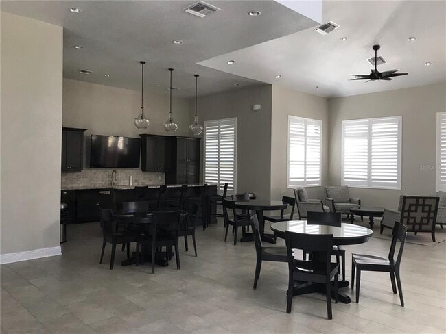 Building Photo - 10130 Heather Sound Dr