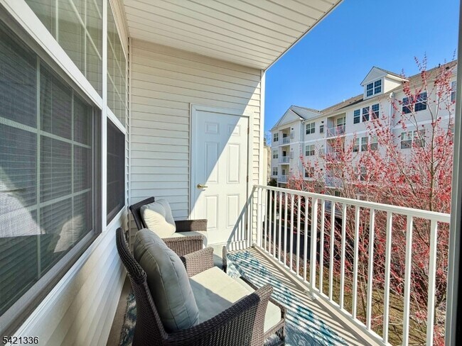 Building Photo - 4204 Ramapo Ct