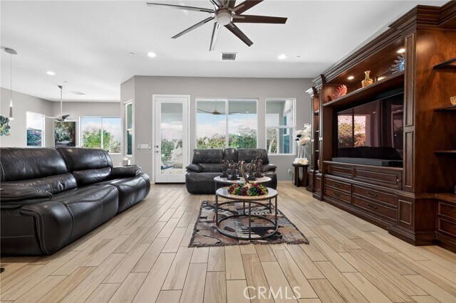 Building Photo - 85556 Molvena Dr