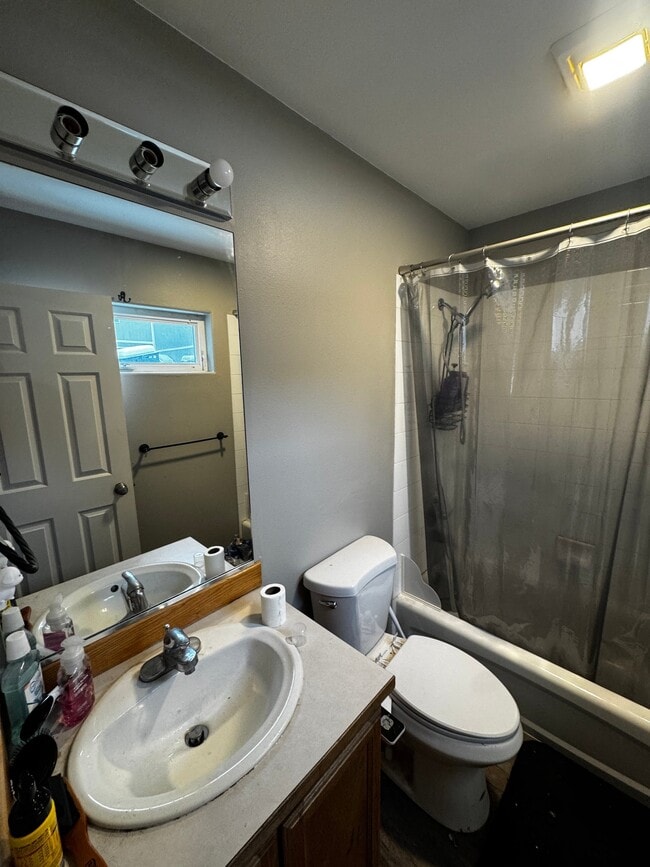 Building Photo - 6376 Fairweather Dr