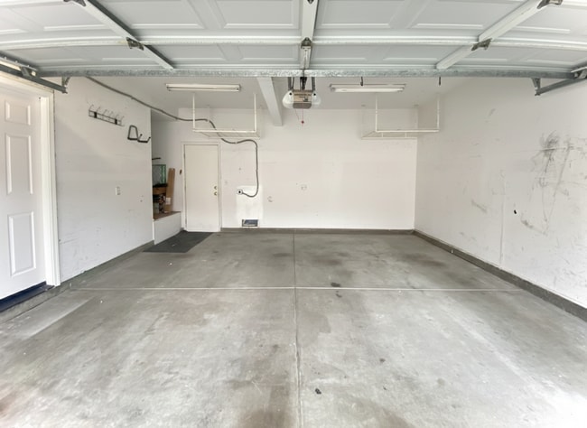 Building Photo - Spacious 3 Bedroom Home with Loft, Private Backyard, and Prime Commuter Location Near BART