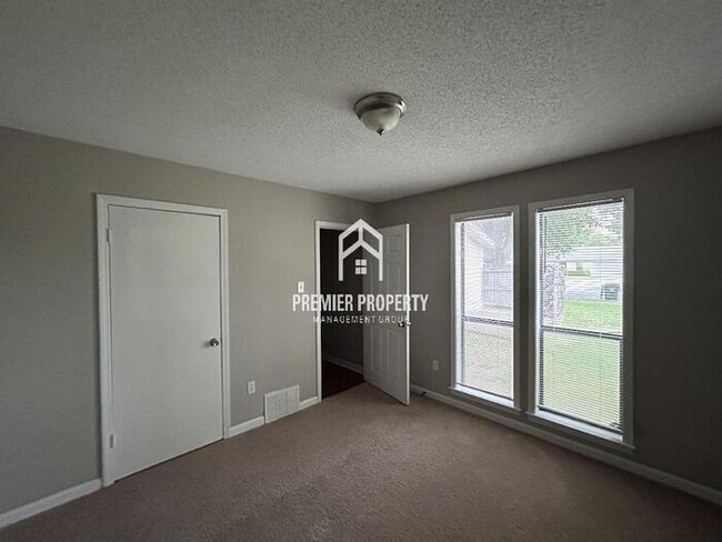 Building Photo - 3778 Kennings Dr