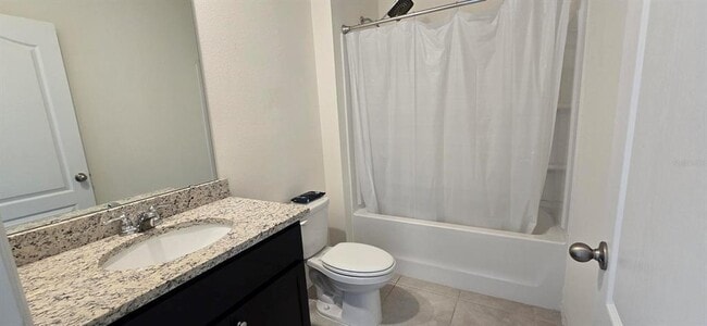 Building Photo - 804 Horsetail Dr