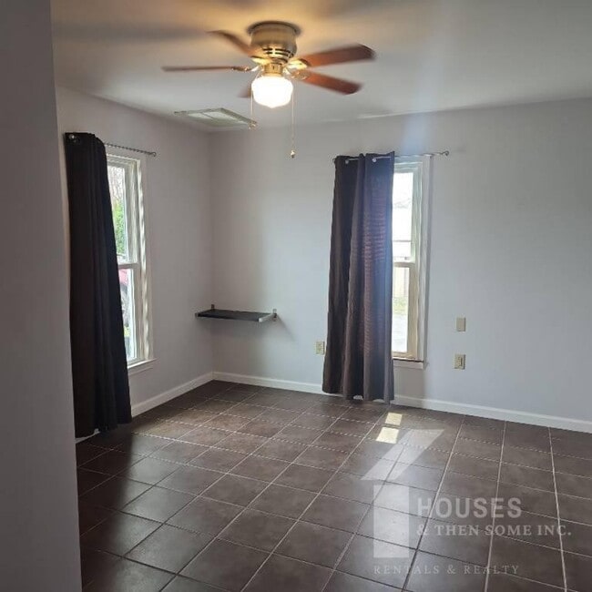 Building Photo - 4612 Moorefield Memorial Hwy