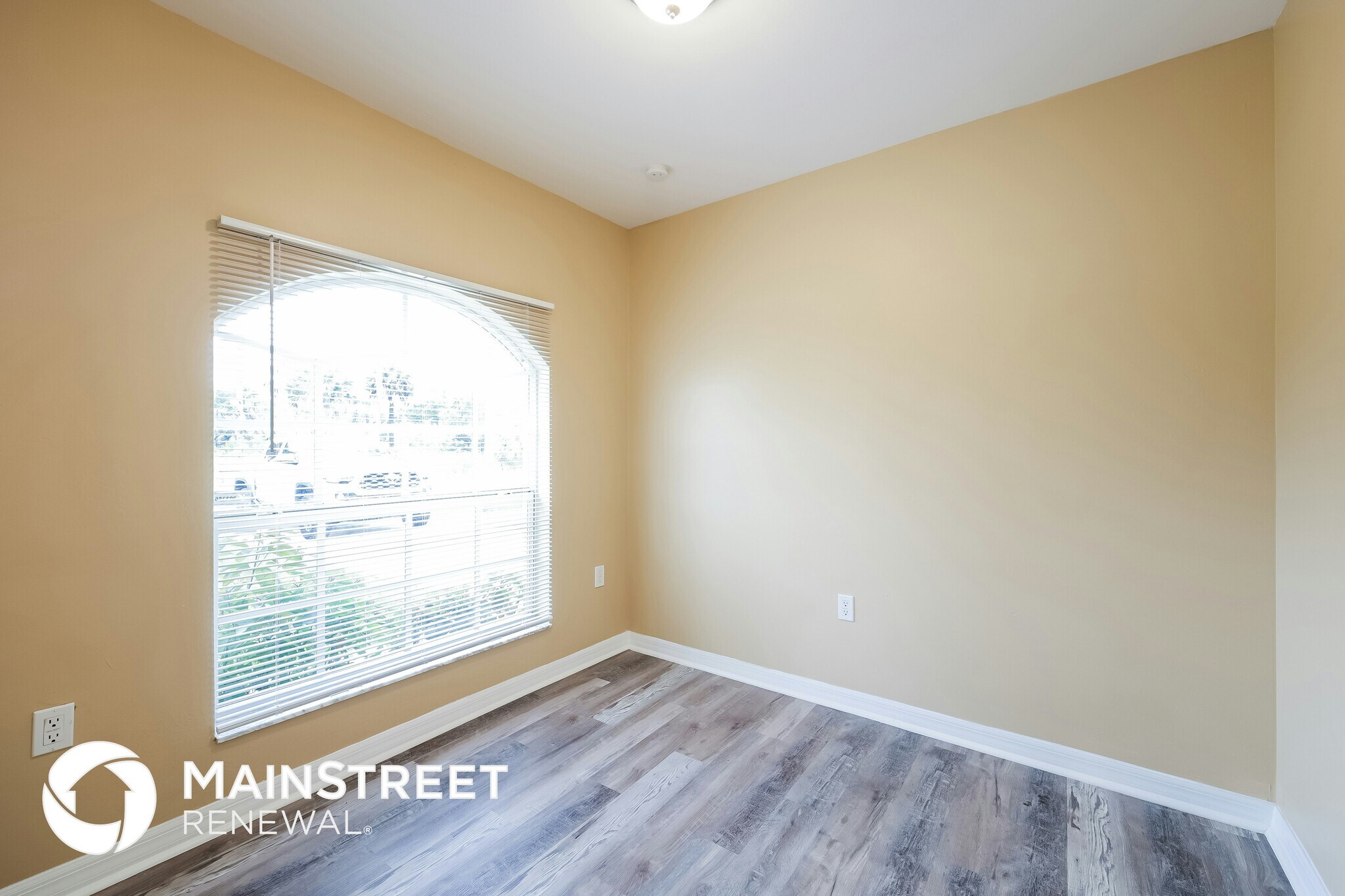 Building Photo - 3016 25th St W