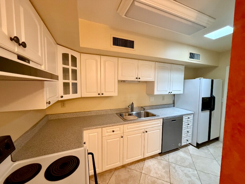 Building Photo - 4820 E Fort Lowell Rd