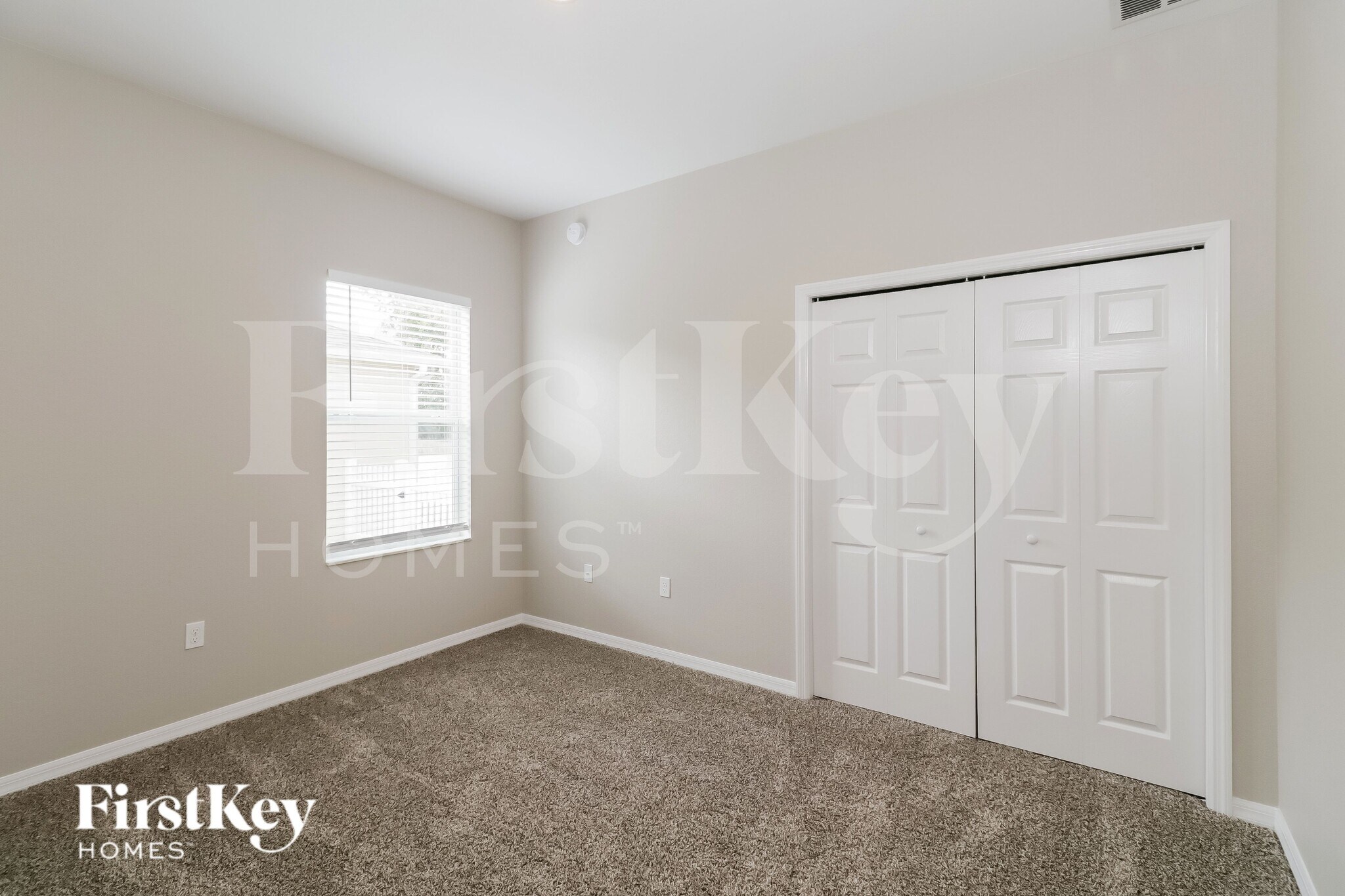 Building Photo - 6127 Evansbrook Dr