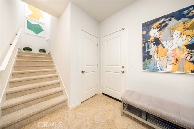 Building Photo - 126 Sunnyside