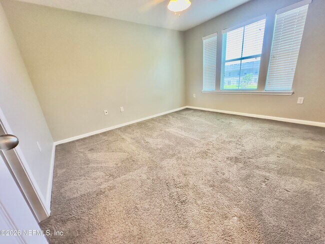 Building Photo - 284 Moultrie Village Ln