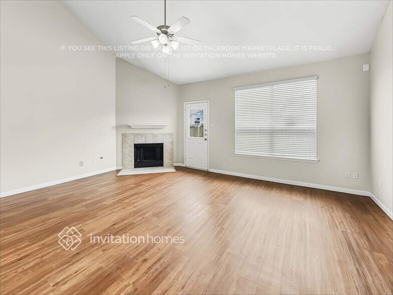 Building Photo - 3807 Liberty Square Trail
