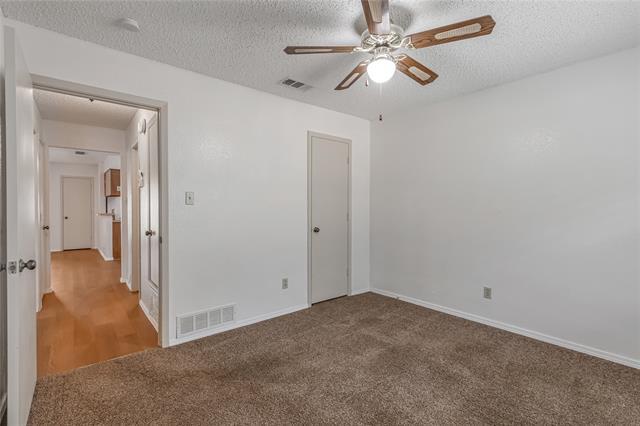 Building Photo - 420 Claire Ct