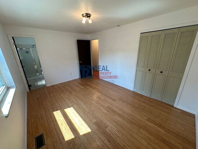 Building Photo - 1765 S Dawson Way
