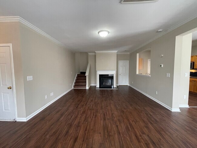 Building Photo - 4323 Leopold Pl