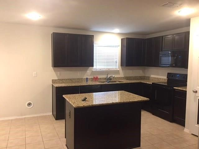 Building Photo - 5840 Mirror Ridge Dr