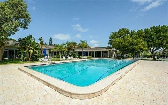 Building Photo - Longboat Key Waterfront