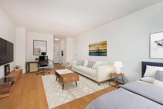 Interior Photo - Carnegie Mews