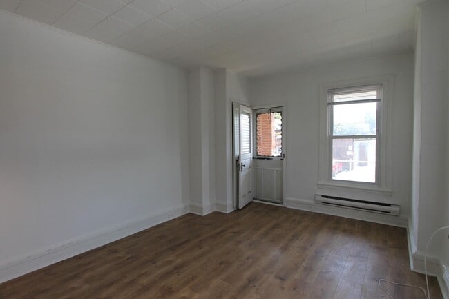 Building Photo - 7118 Germantown Ave