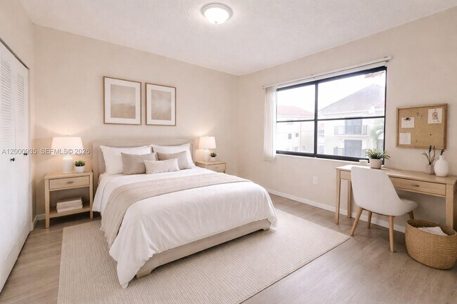 Building Photo - 5575 W 26th Ct