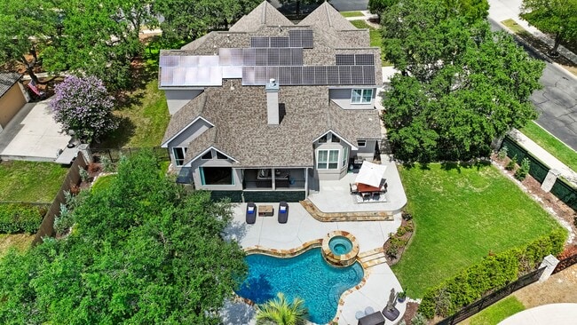 Building Photo - 922 Split Fairway