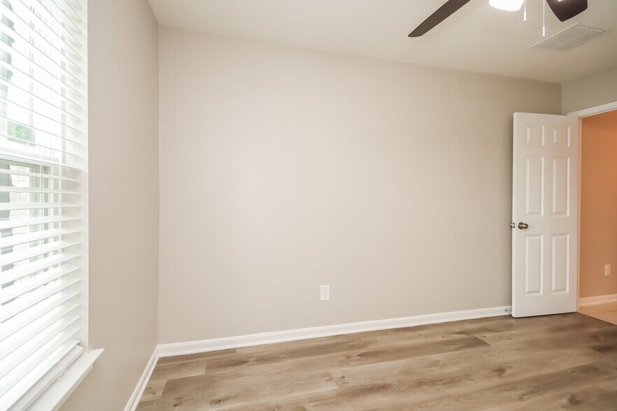 Building Photo - 20818 Mayford Brook Ct