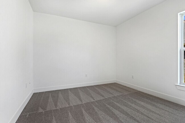 Building Photo - Beautiful 4 bedroom home in Ascension