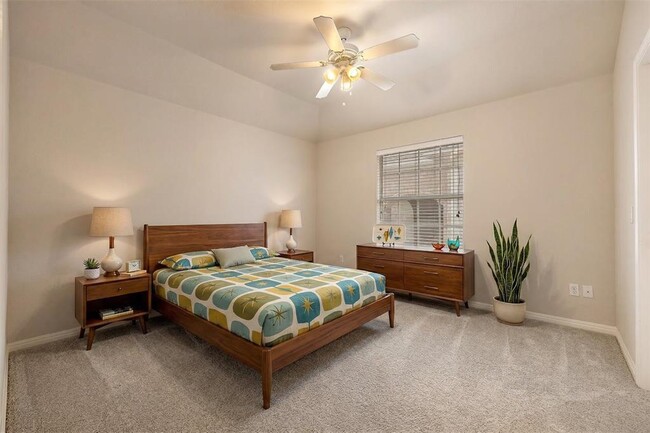 Building Photo - 10707 Bramblecrest Dr