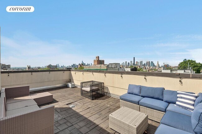 Building Photo - 314 12th St