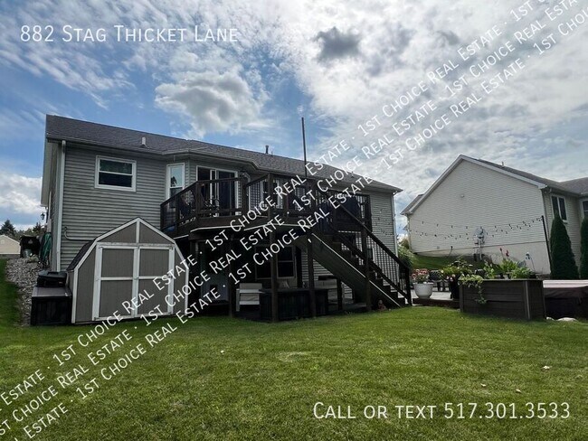 Building Photo - 882 Stag Thicket Ln