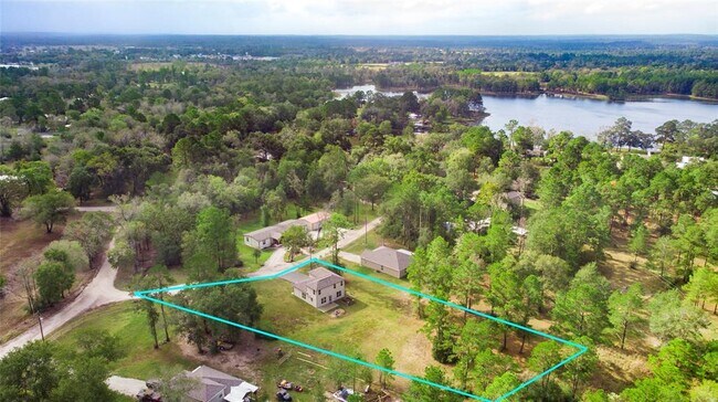 Building Photo - 4 Big Lake Cir