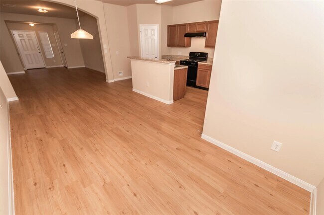 Building Photo - 5727 Post Oak Manor Dr