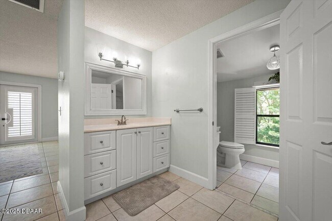 Building Photo - 6 Tomahawk Trail