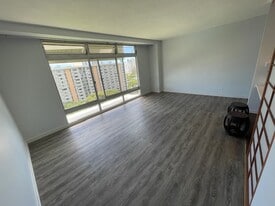 Building Photo - 1519 Nuuanu Ave